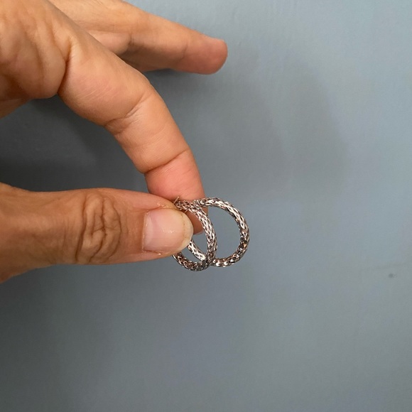 Jewelry - Small white gold lightweight hoop earrings